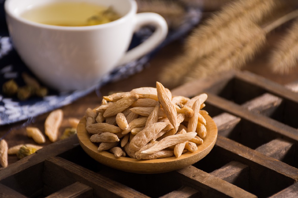 摄图网_501135066_banner_麦冬（企业商用）.jpg